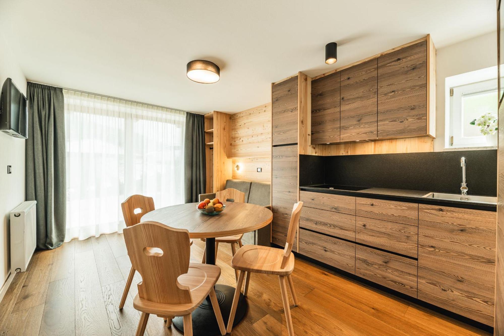 سيلفا دي فال جاردينا Hotel Daniel Apartments المظهر الخارجي الصورة